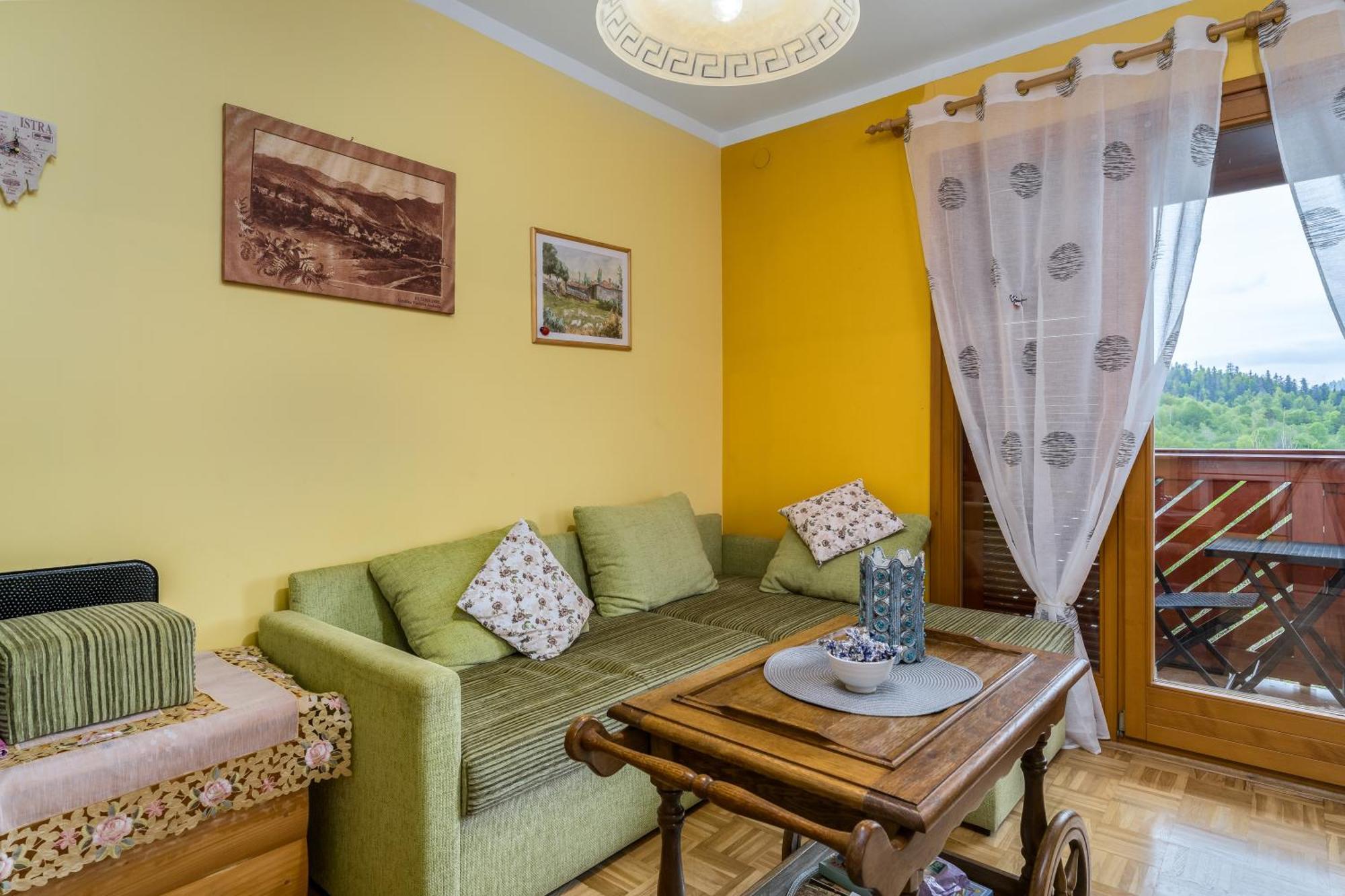 Cozy Apartment Lida Near Lake Bajer, Fužine Екстериор снимка